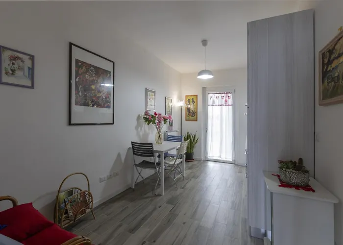 La Casina Rosa Apartament *